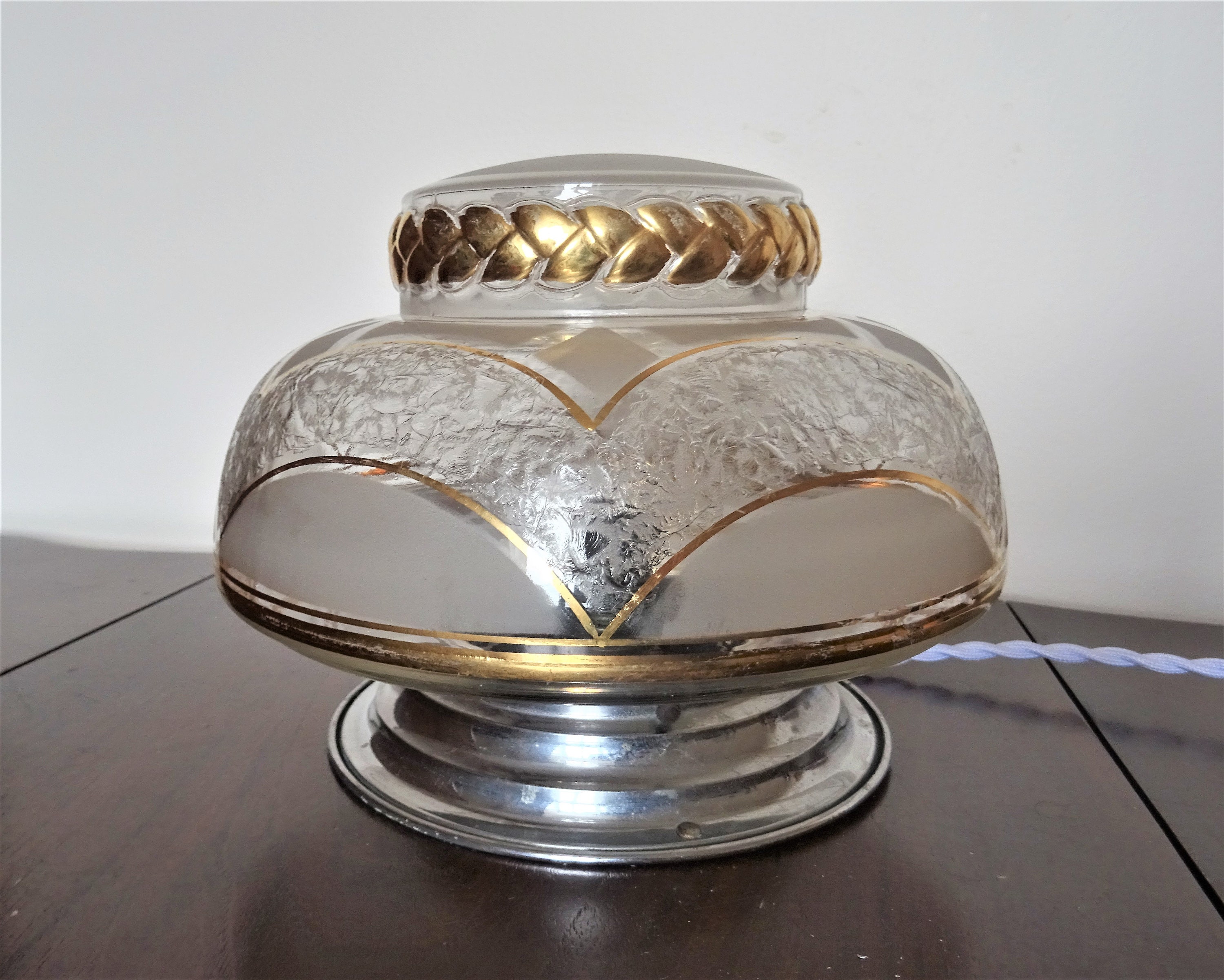 Lampe de Table à La Couronne Dorée 1950 en Verre Givré-Lampe d'ambiance