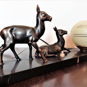 Bedside lamp 1950 in black marble decorated with 2 deer