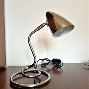 1980 chrome table lamp in the shape of a snake