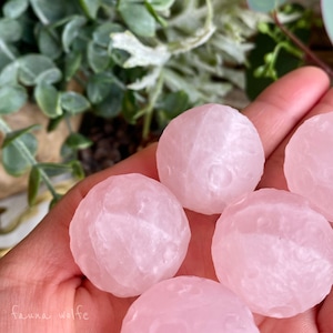 Rose Quartz Full Moon Carving, Rose Quartz Full Moon Crystal, Realistic Crystal Moon, Moon Crystal, Rose Quartz Moon, Crystal Moon Sphere