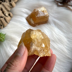 Honey Calcite Set of 2, Honey Calcite Stones, Raw Honey Calcite, Calcite Crystals, Crystal Gift Set image 4