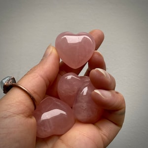 Rose Quartz Heart, Crystal Heart, Crystal Hearts, ONE High Quality Rose Quartz Heart Stone, Altar Crystal, Puffy Heart Stone