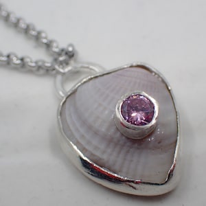 seashell necklace,shell pendant,beach jewelry,silver pendant,shell jewelry,beach themed,unique pendant,natural jewelry,nature inspired,boho