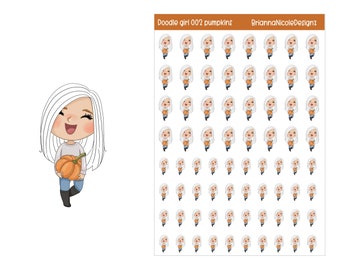 Può includere: Un foglio di 64 adesivi con una ragazza dei cartoni animati con i capelli bianchi che tiene una zucca arancione. Il testo "Doodle girl 002 pumpkins" e "BriannaNicoleDesignz" è in cima al foglio.