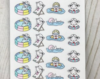 Può includere: Un foglio di adesivi con illustrazioni di ragazze che nuotano, prendono il sole e si rilassano a bordo piscina. Gli adesivi sono di vari colori, tra cui blu, rosa, giallo e bianco. Il testo "CHLOE SWIMMING" e "BRIANNANICOLEDESIGNZ" è stampato sul foglio.