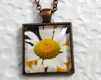 square daisy necklace in copper setting