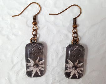 black and white flower glass rectangle dangle earrings
