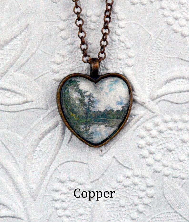 Kraemer Bayou landscape necklace with heart-shaped glass cabochon glass jewelry glass pendant image 4