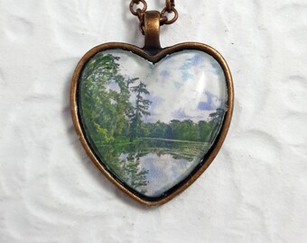 Kraemer Bayou landscape necklace with heart-shaped glass cabochon glass jewelry glass pendant