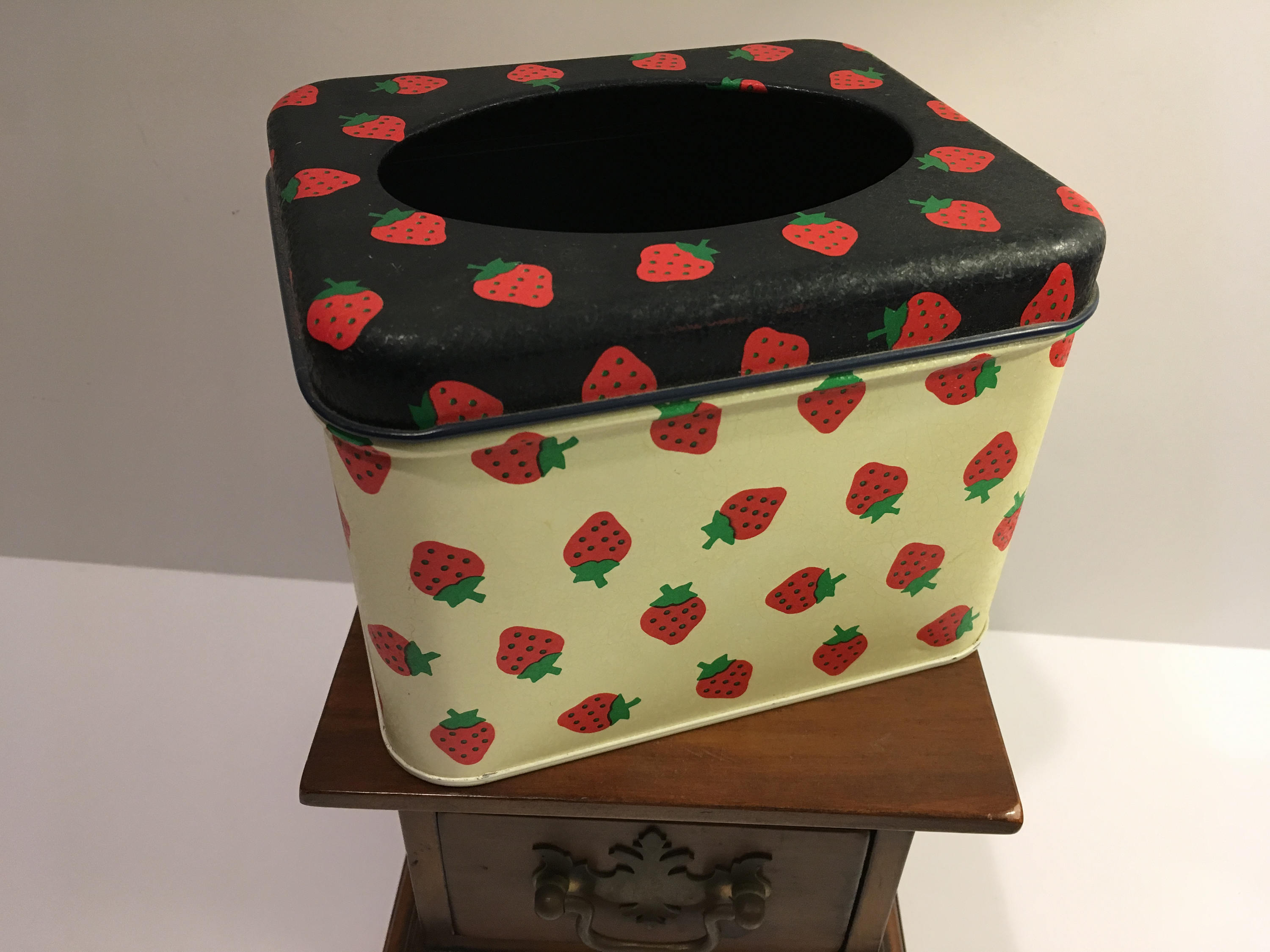 Vintage Potpourri Press Strawberry Tin Potpourri Greensboro Etsy