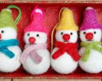 Set of 6 Felt Snowmen - Hanging decoration for the Christmas Tree