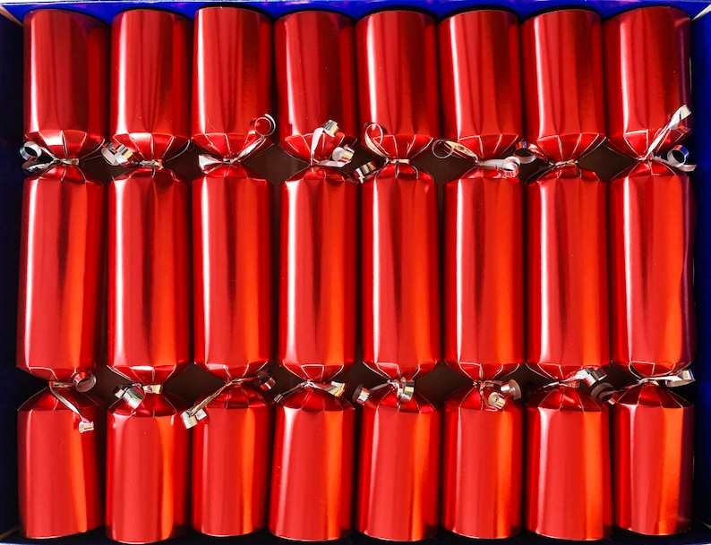 Fill Your Own Christmas Crackers Box of 8 crackers in metallic colours Red