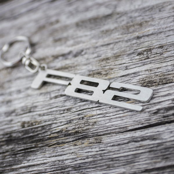 F82 keychain M4 car auto M Power gift keyring stainless steel Schlüsselanhänger