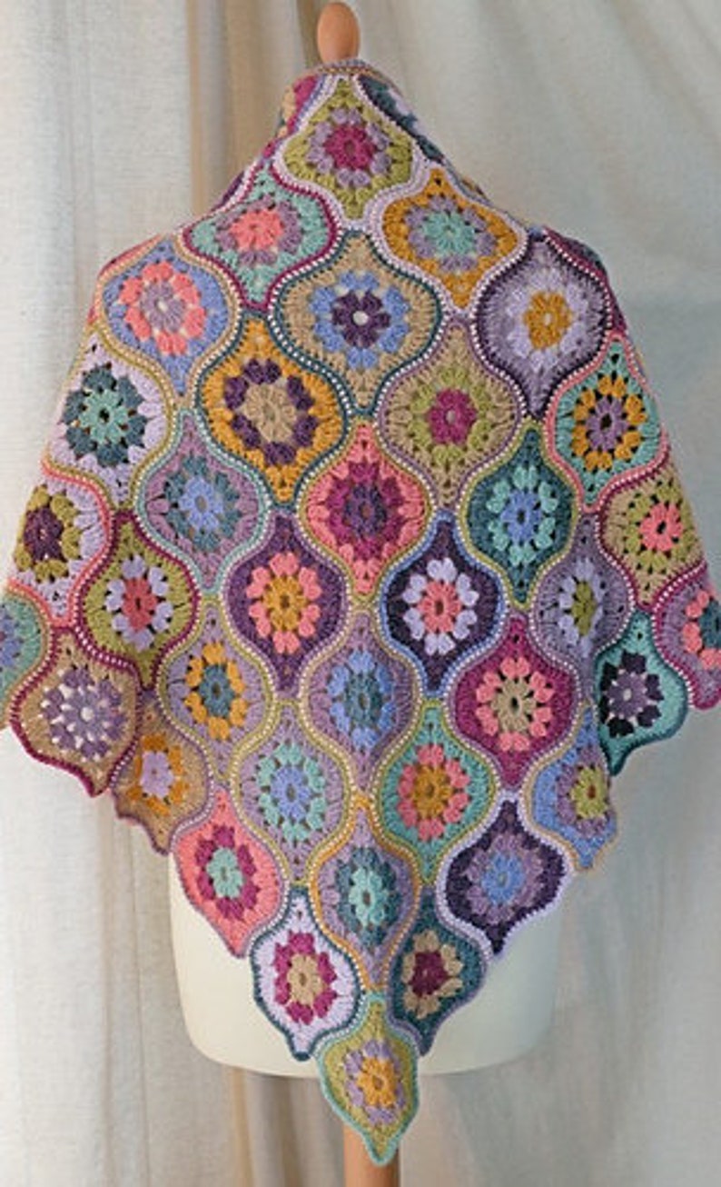 Mystical Lanterns Shawl Pattern by Jane Crowfoot image 1