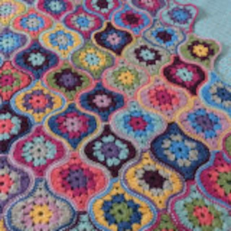 Mystical Lanterns Blanket Pattern by Jane Crowfoot image 3