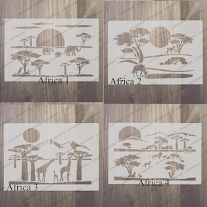 Peut inclure: Quatre motifs de pochoirs diff&eacute;rents repr&eacute;sentant la faune africaine, notamment des &eacute;l&eacute;phants, des girafes, des lions et des z&egrave;bres. Chaque pochoir est intitul&eacute; "Afrique" et porte un num&eacute;ro de 1 &agrave; 4.