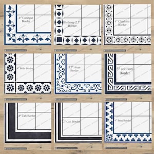 以下が含まれることがあります： 青と白のタイルのボーダーデザインが9種類。デザインには、花柄、幾何学模様、スクロール模様が含まれています。タイルのボーダーは、幅が5cm、7.5cm、9cm、10cmです。