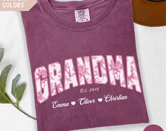 Comfort Colors Floral Grandma Shirt with Grandkids Names, Pink Toile de Jouy Grandma Flower T-Shirt, Custom Nana Valentines Day Gift for Mom