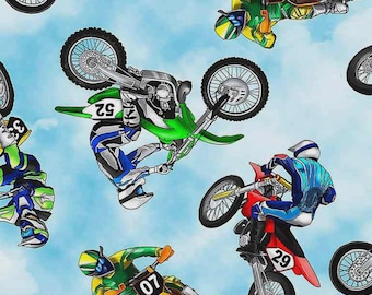 Tessuto di cotone con moto da cross blu - Timeless Treasures #CD8993-MULTI - Continuo 1/2 iarda