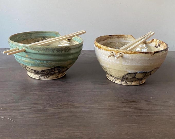 Set of two ramen bowls, Teal and White