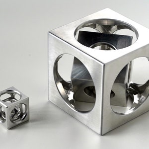 CNC Machined Infinity Cube, Aluminum Fidget Toy, Desktop Table Metal Art, Executive Toy