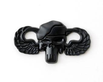 Pegatina con el emblema de Freedom Punisher – Insignia de aleación de zinc negro mate (paquete de 2)