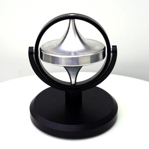 Aluminum Tabletop Gyroscope – Precision Kinetic Desk Sculpture and ...