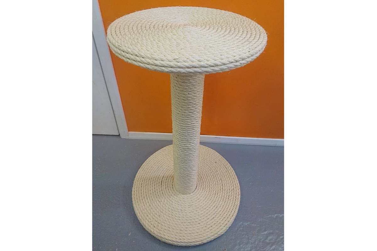 cat scratching post with platform