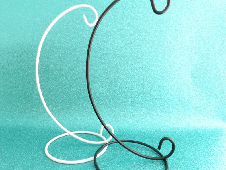 13cm 10 White Heart Metal Wire Rings for Bauble Crafts