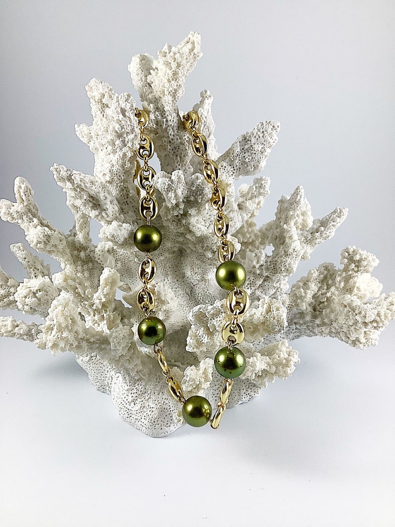 Pistachio Pearls Necklace Etsy