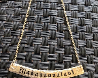8mm gold filled curved bar necklace.
