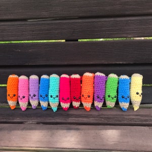 Crochet Colored Pencils, Colored Pencil Plushie, Desk Toys, Gifts for Teachers, Back to School Gifts, Pretend Play, Colored Pencil Stuffie,