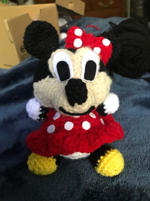 crochet minnie mouse doll