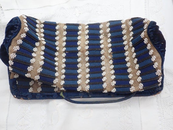 Late Victorian Large Velvet Beaded Purse, Beaded … - image 8