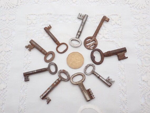 Keys, Antique Keys, Old Keys, Old Fashioned Keys, Vintage Keys