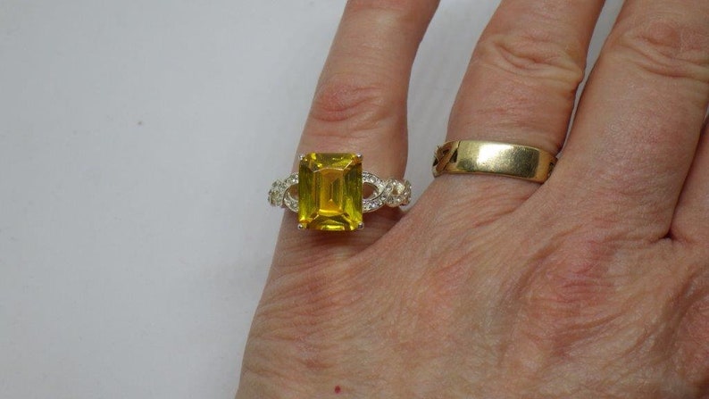 Modern Joan Rivers Cocktail Ring Large Yellow Tourmaline US 8 UK Q