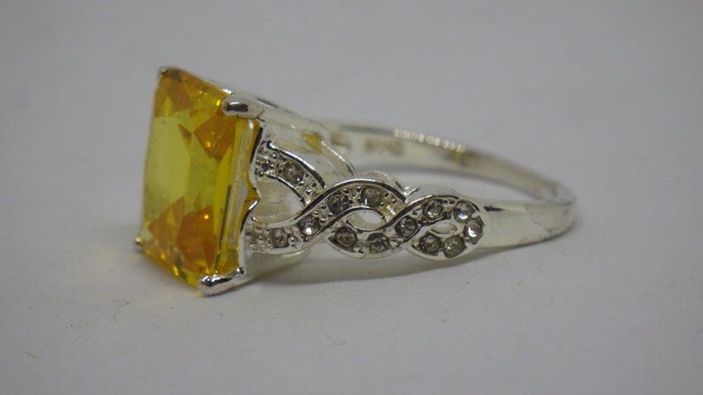 Modern Joan Rivers Cocktail Ring Large Yellow Tourmaline US 8 UK Q