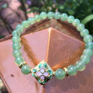 Vintage Floral Cloisonné and Green Aventurine 6 MM  Stretch Bracelet