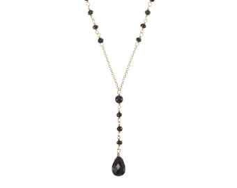 Collier en Y rempli d'or 14 carats avec onyx noir avec larme à facettes et spinelle, 18"