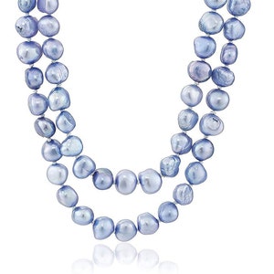 Collier sans fin de perles de culture baroques teintes en eau douce (argenté clair) de 6-7 mm 50 po.
