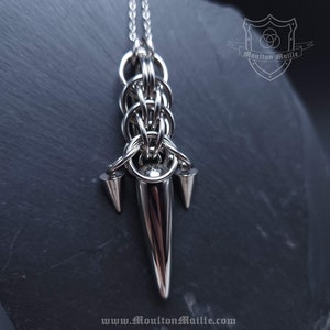 SHOOTING DAGGERS Spiky Chainmaille Stainless Steel Pendant Necklace