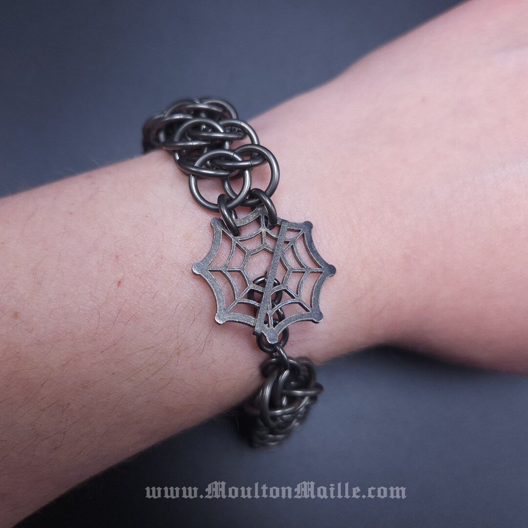 Spider Web Chainmaille Bracelet in Smoky Steel and Laser Cut Titanium ...