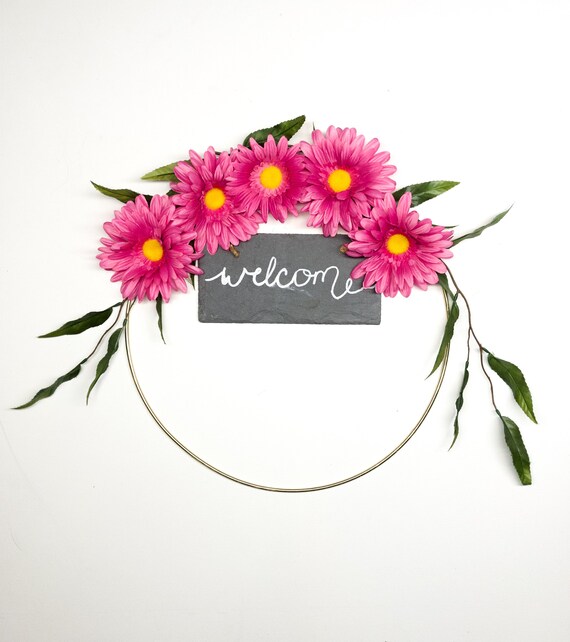 Metal Ring Wreath, Daisy, #107, Pink Daisies, Welcome Sign, Simple, Summer, Spring, Wall, Door, Nursery, Modern. Small, Indoor, Gold Natural