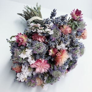 Dried Flowers Bouquet MARSEILLE, Blue Decorative Bouquet of Natural Dried  and Preserved Flowers, Eco-responsible , Blue Wedding Bouquet 