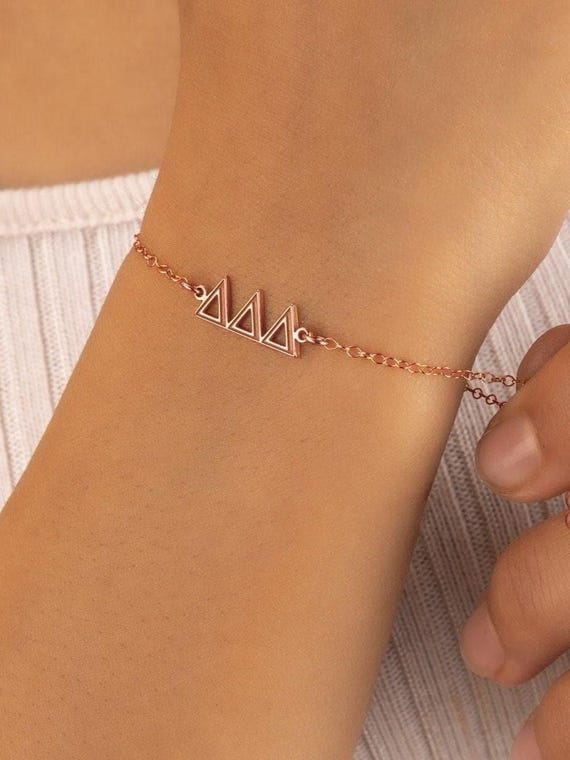 SORORITY GREEK LETTER bracelet • Delta Gamma Kappa Alpha Sigma Pi Theta Chi Omega Omicron Psi Phi • rush bid day sister gift• senior gifts