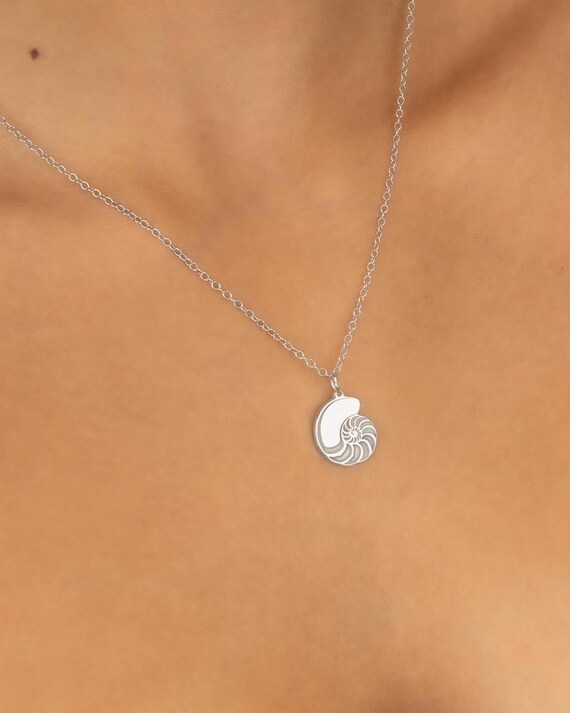 STERLING SILVER SHELL pendant necklace • nautilus shell • ocean inspired beach lover jewelry • water resistant layering necklace • NECC3PCCI