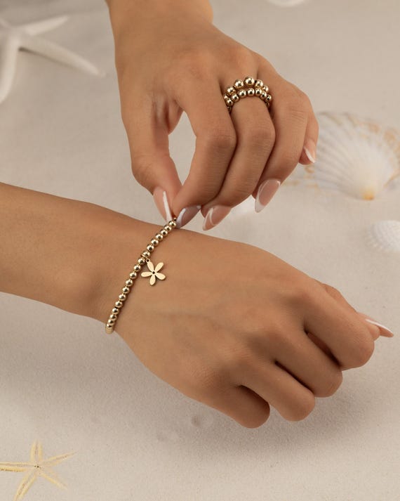 JASMINE FLOWER CHARM beaded bracelet • gift for her • beach lover • stackable dainty bracelet • stretch and water resistant • BRBP3CHAMp