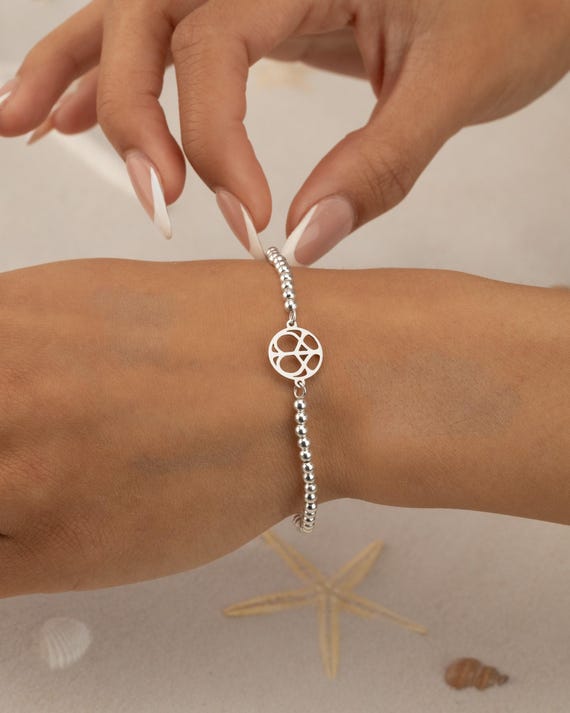 PEACE LOVE CHARM beaded bracelet • perfect gift for her • heart charm • stackable dainty bracelet • stretch water resistant • BRBP3CH2BI