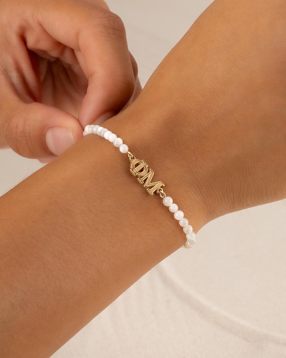SORORITY PEARL bracelet • personalized greek letters • college rush bid day initiation gift • sorority merch pearl bead jewelry BRBS3CQMIMOp