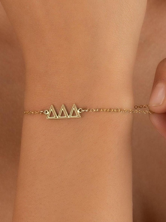 SORORITY GREEK LETTER bracelet • Kappa Delta Gamma Phi Mu Alpha Theta Pi Beta Chi Omega Zeta bid day rush • big little sister• senior gifts